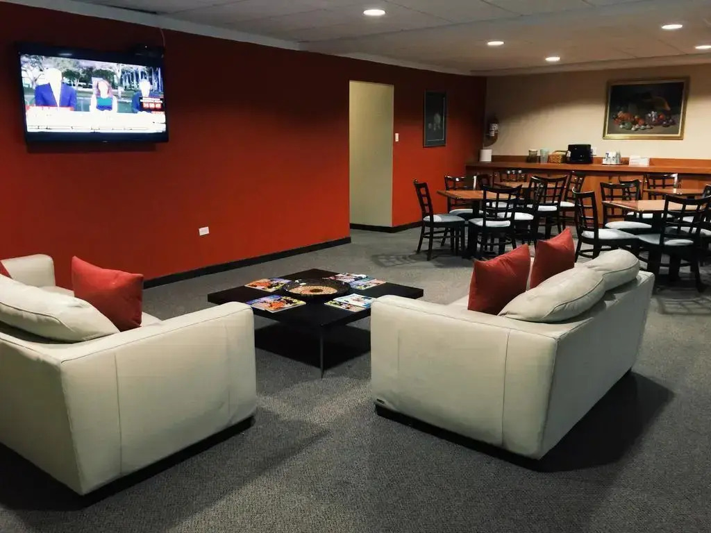 SJ SUITES HOTEL