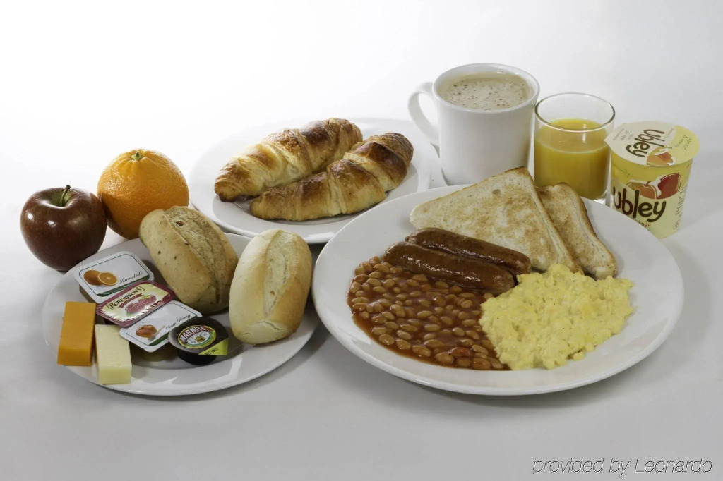 Holiday Inn Express London - Watford Junction by IHG