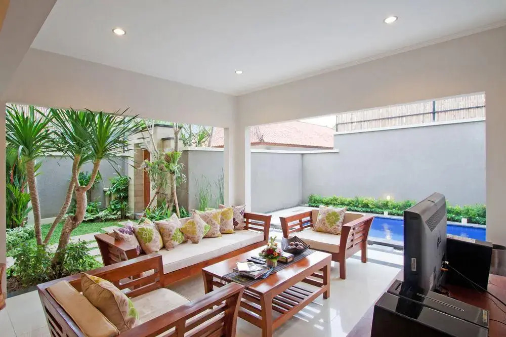 Madhya Villa