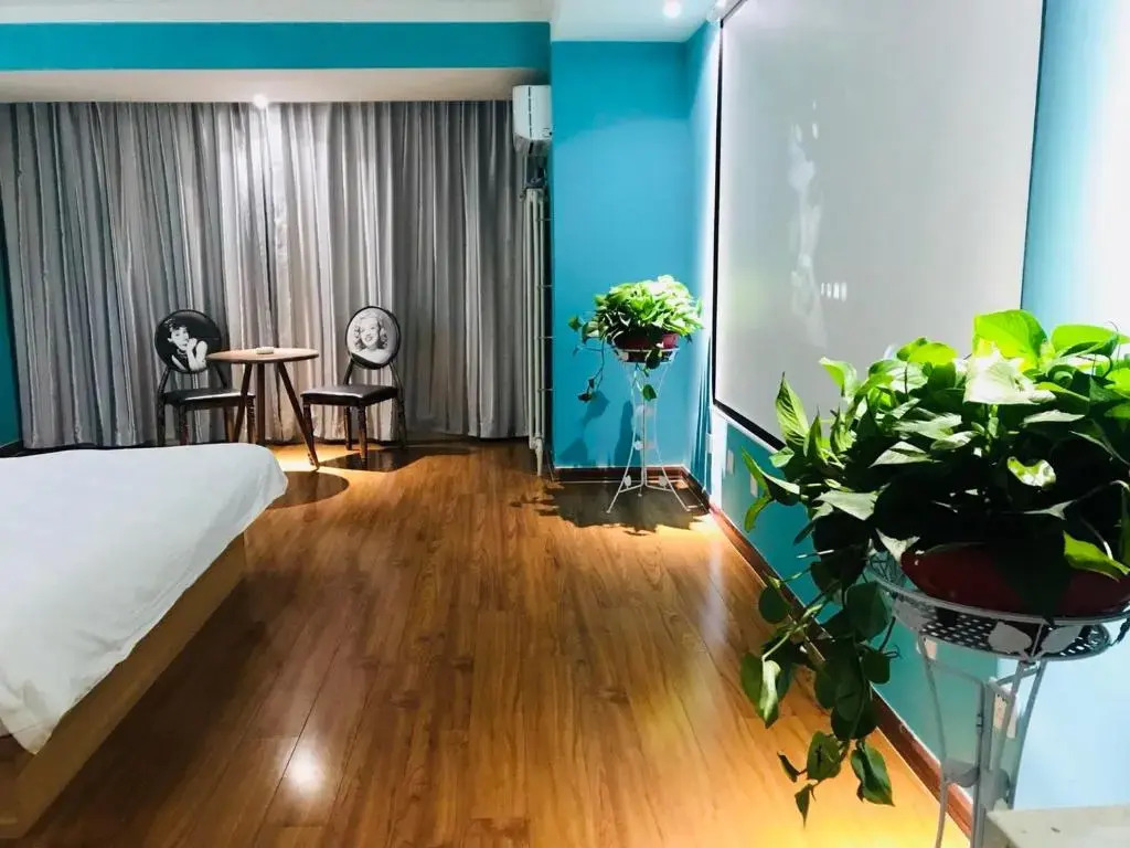 Yinchuan Ya Ju Apartment Hotel
