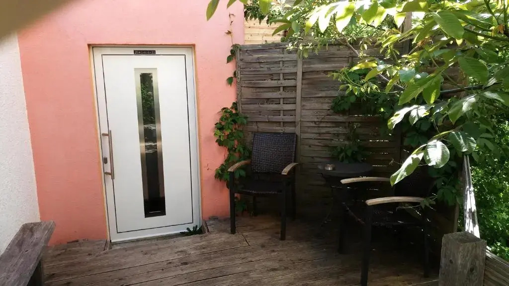 ATELIER IM STADTGARTEN 2 direkt in Rottweil