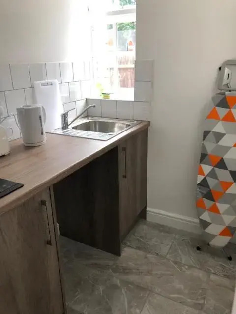 Luxury Lavish Studio Apartments LE1