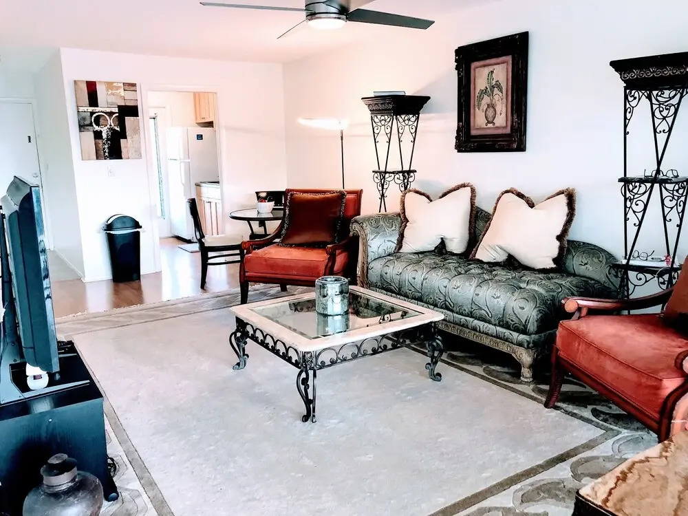 Olde Naples Condo #817