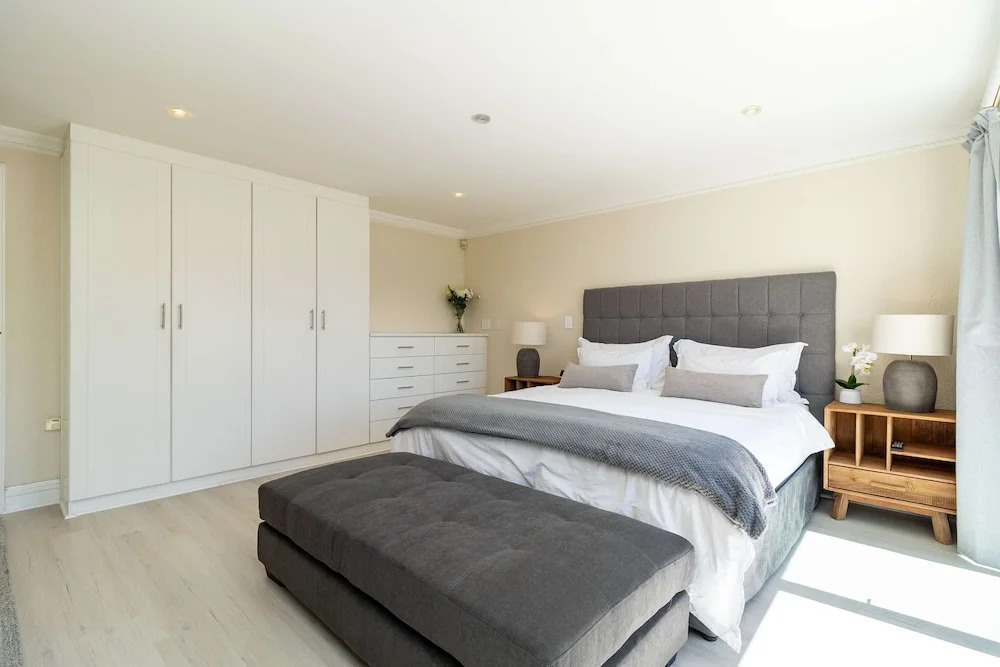 3 Bedroom Apartment - Beach Club