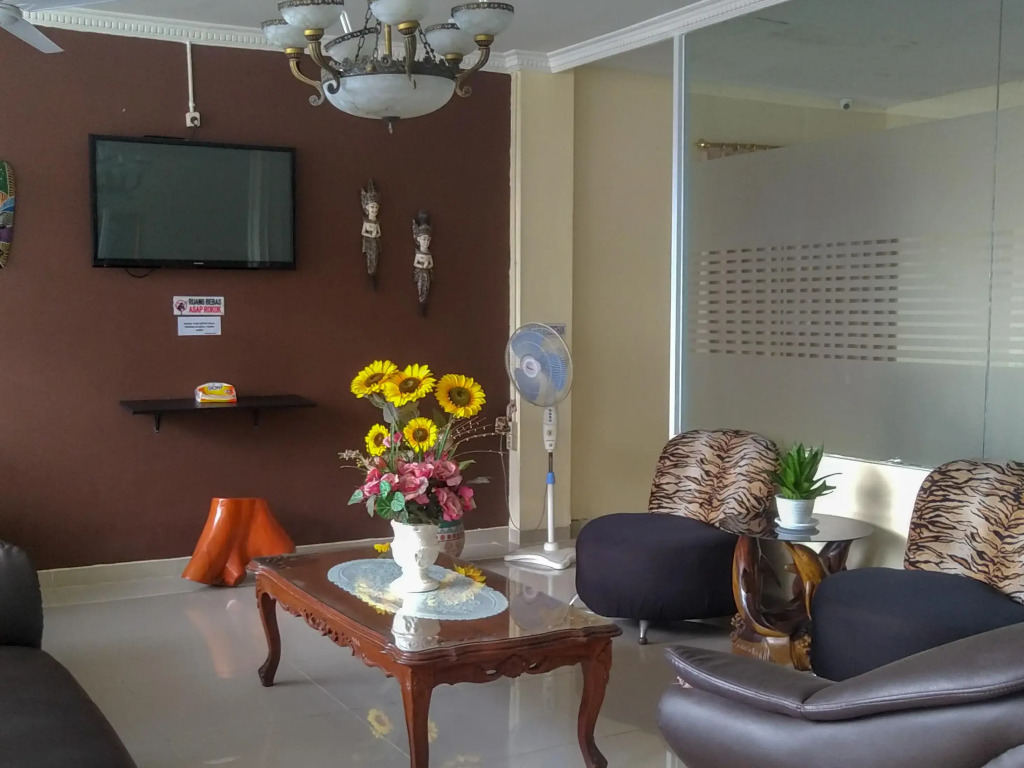 Travelista Homestay near GOR Candradimuka Semarang Mitra RedDoorz