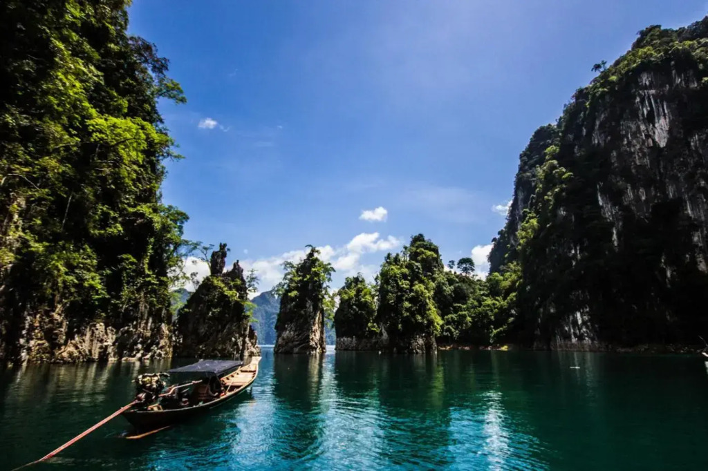 SUhotel Suratthani