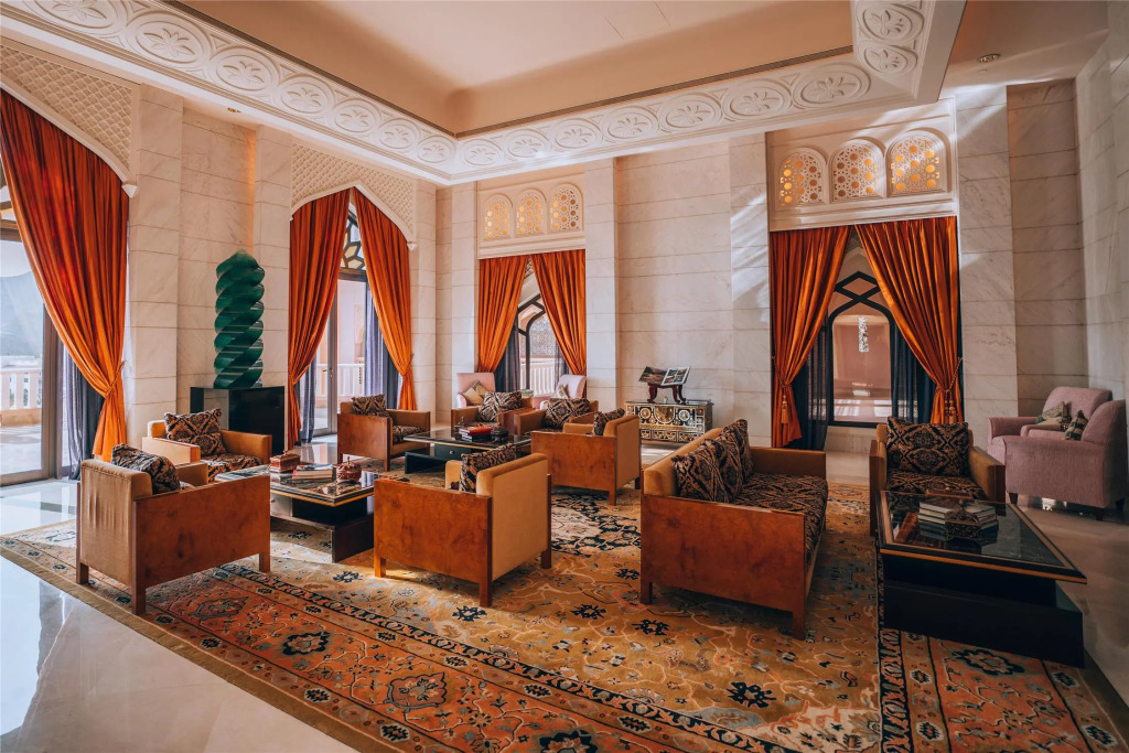 Al Husn Hotel Muscat