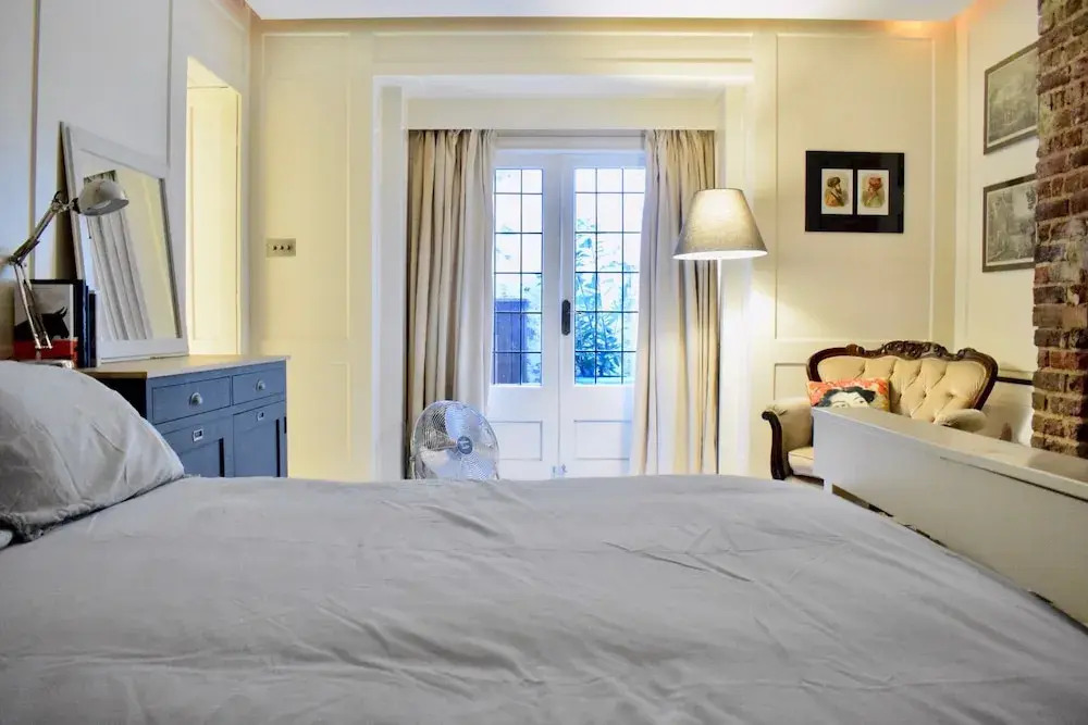 1 Bedroom Apartment Next To Russell Square