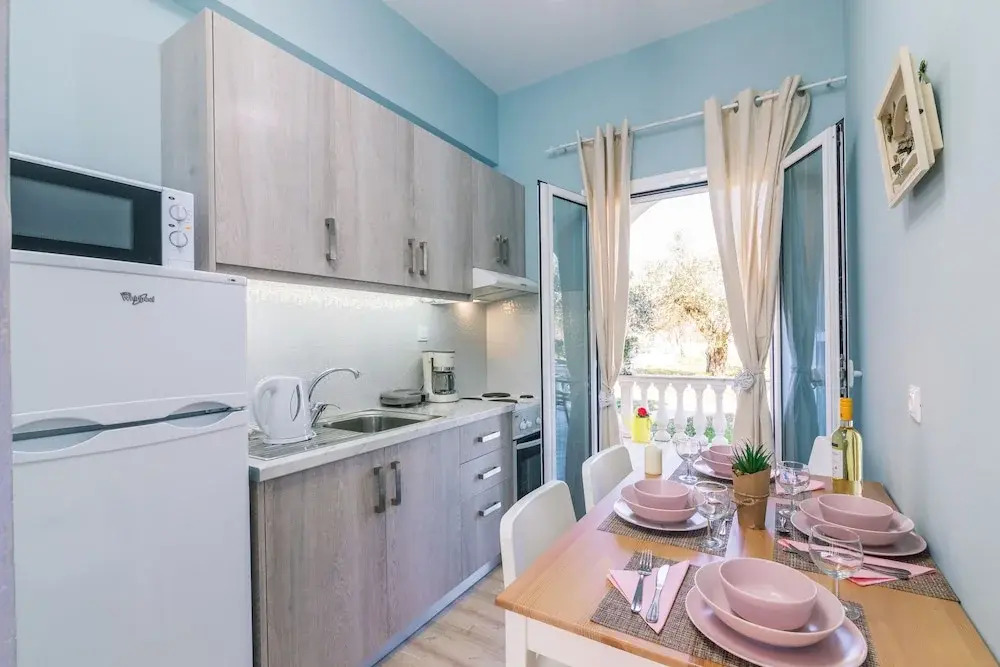 Lamda Apartments 2