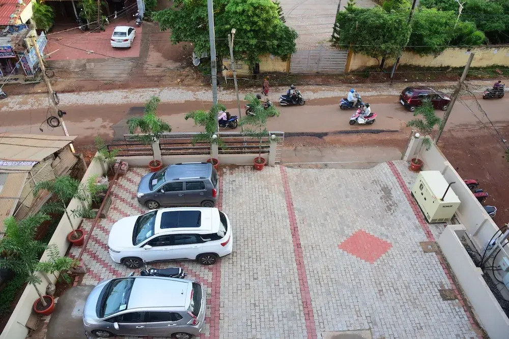 Hotel Lily Inn, Bhubaneshwar