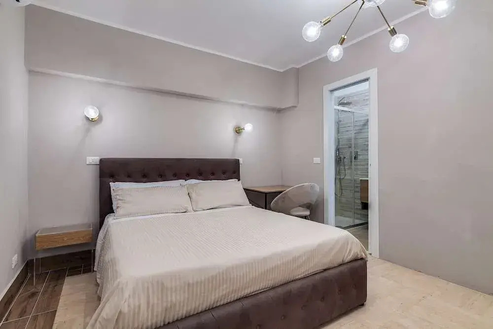 Amiri Suites