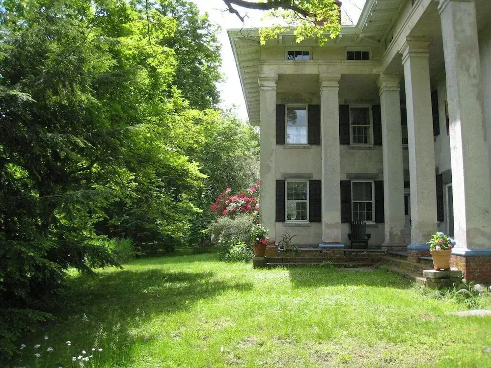 Higganum House B&B