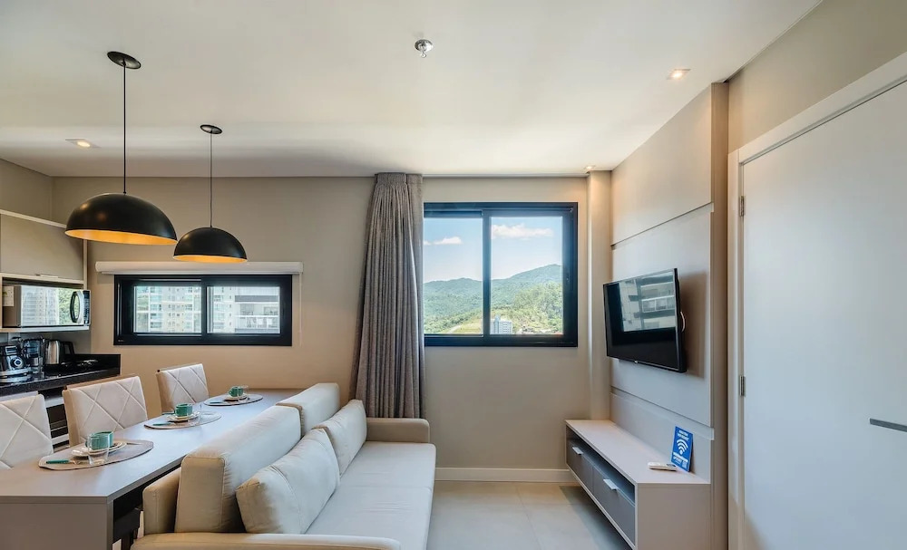 MHF III - Apts Variados a 280m da Praia em Itapema