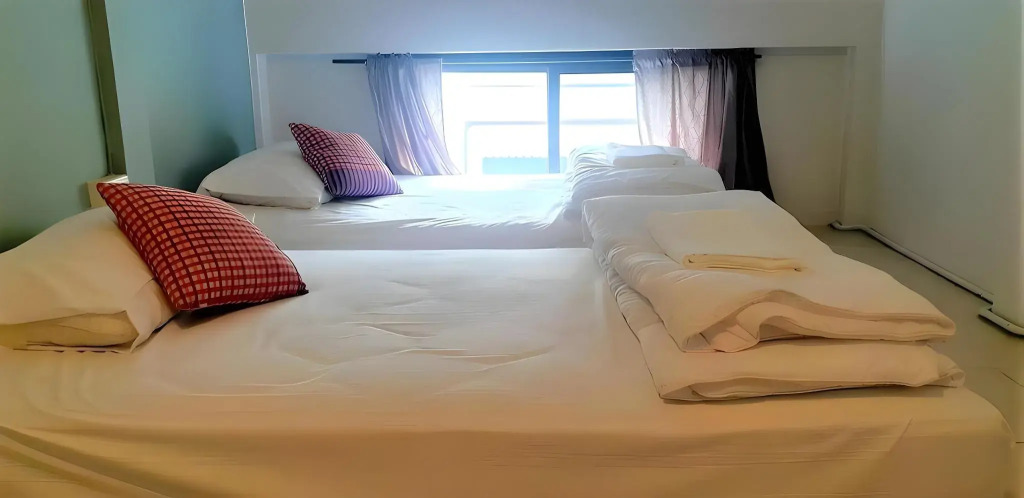Asoke Montri Hostel
