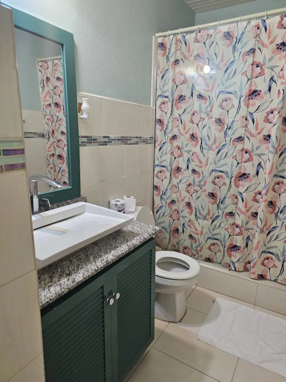 Apartment E6