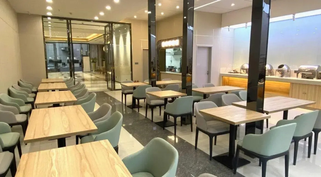 Erwan Hotel (Chuhe Hanjie)