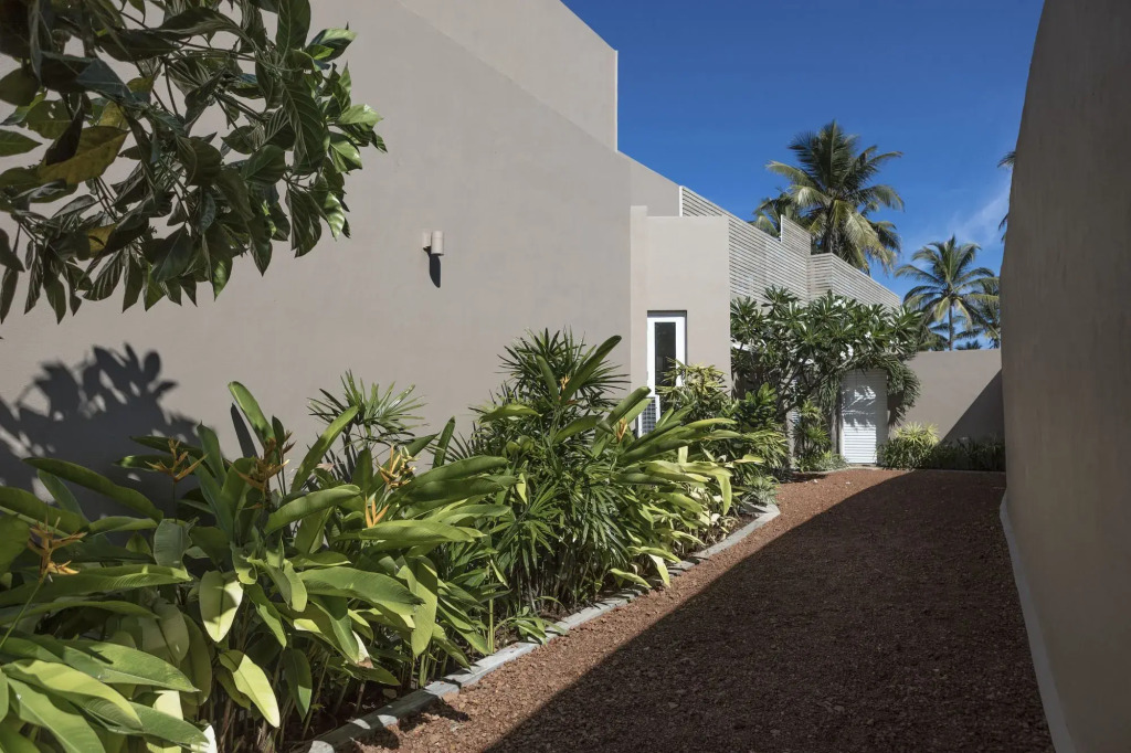 Villa White