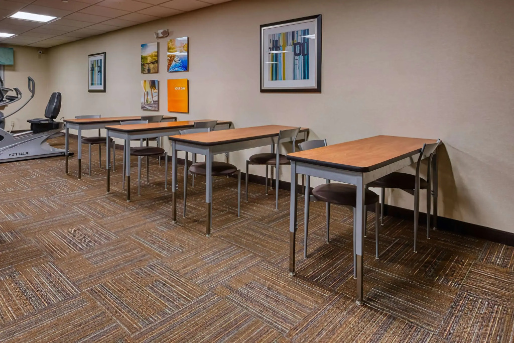 Comfort Inn & Suites Shepherdsville - Louisville South