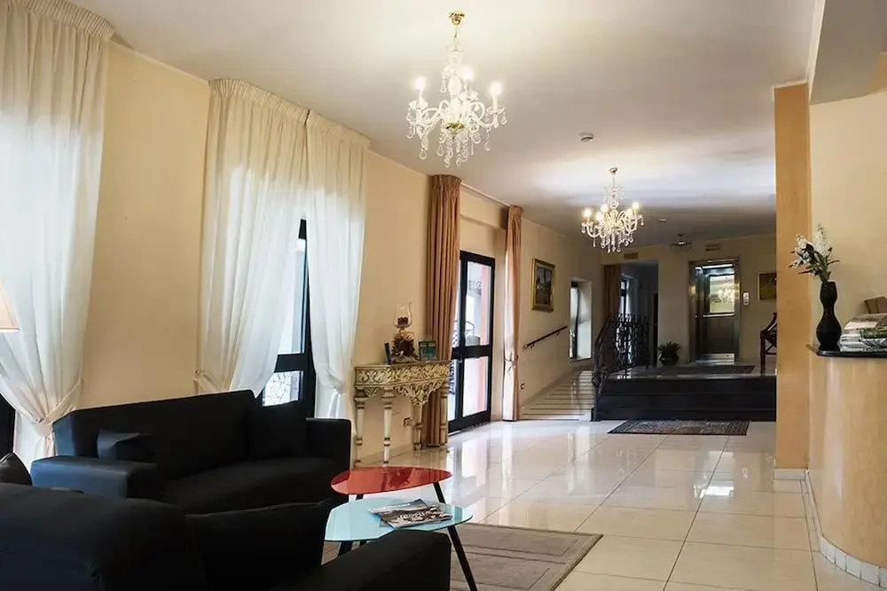 Hotel Antagos