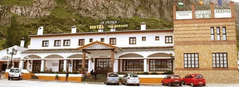 Hotel La Yedra