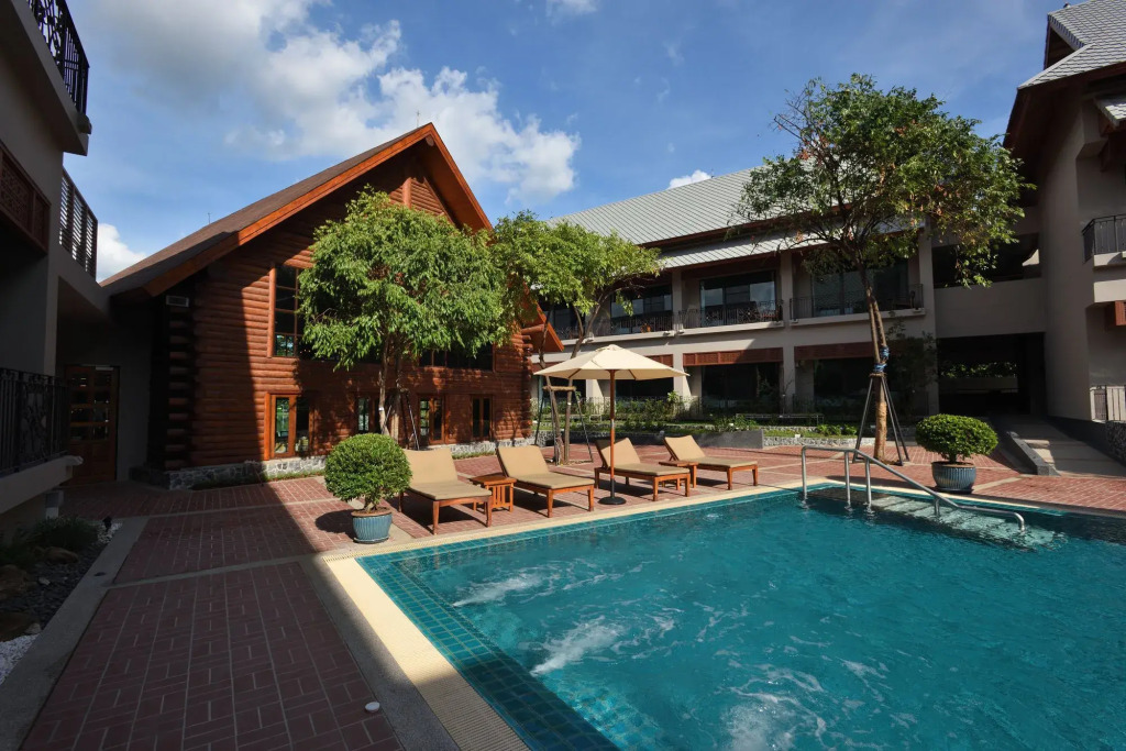 Plakan Resort