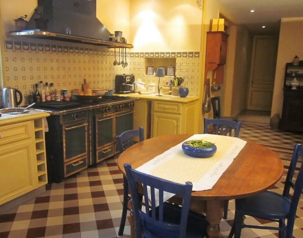 Le Manoir sur la Roche, 74, impasse du manoir, 71520 Navour sur Grosne D121