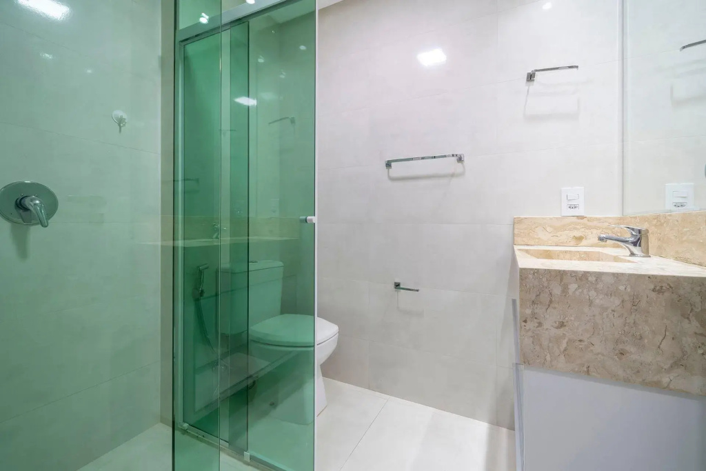 Apartamento 2 Quartos Sendo 1 Suíte 80 Metros Da Praia