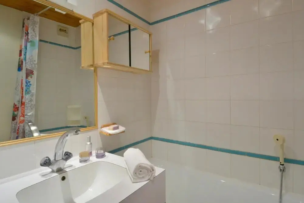 Residence Saintjacques Divisible Refurbished Studio on Slopes for 4 People of 28 mÂ² Rs727