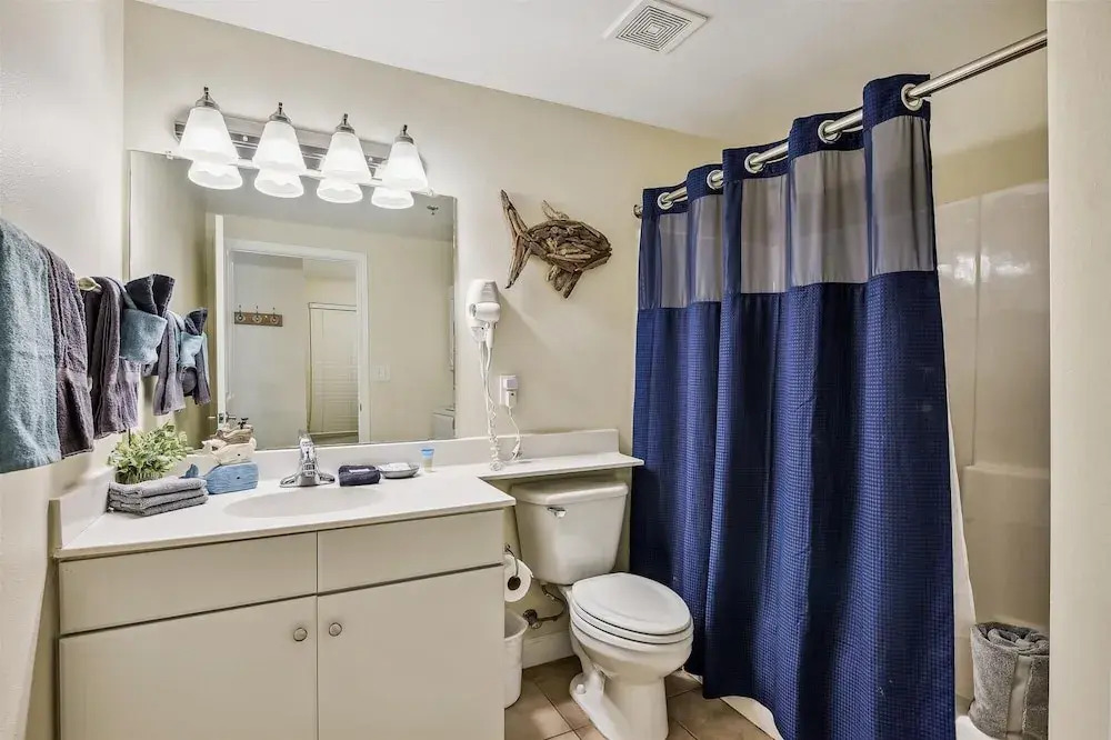 Shores of Panama 316 - 3rd Floor 1 Bedroom, Sleeps 6. Reserved Parking Space. Free Daily Fun! 1 Condo by RedAwning