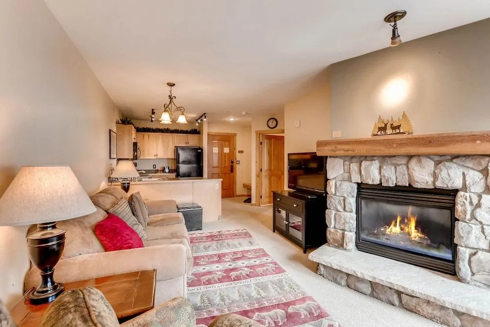 Keystone Condo Unit 8380 by RedAwning