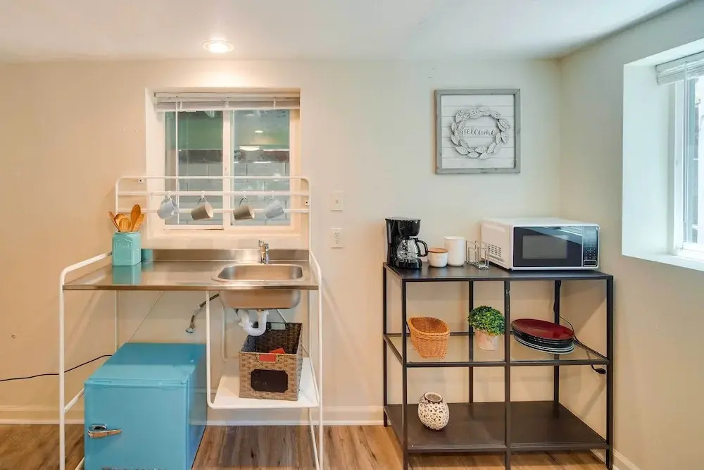 Cozy Crestline Getaway ~ 2 Mi to Lake Gregory