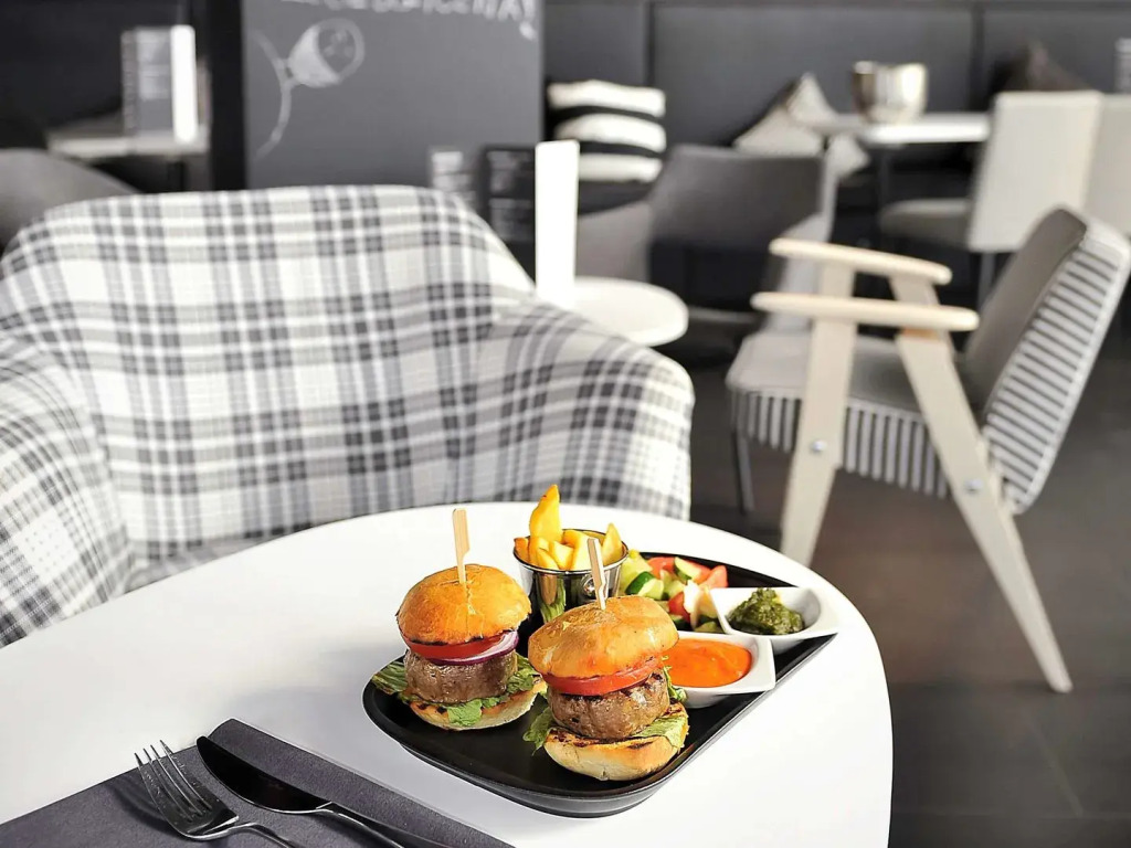 Отель ibis Styles Вроцлав центр