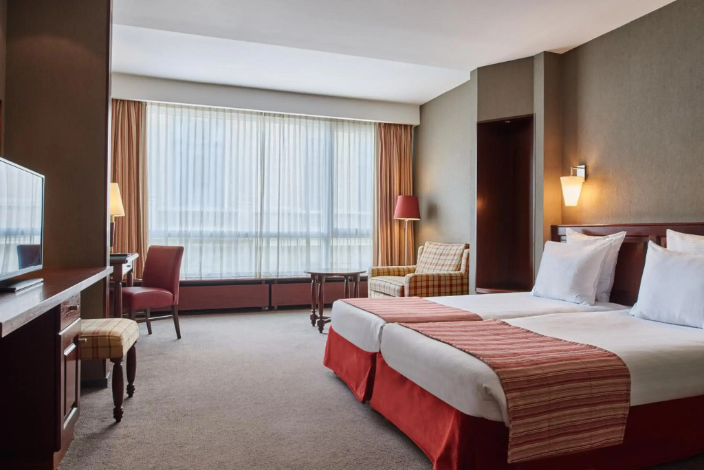 Theater Hotel