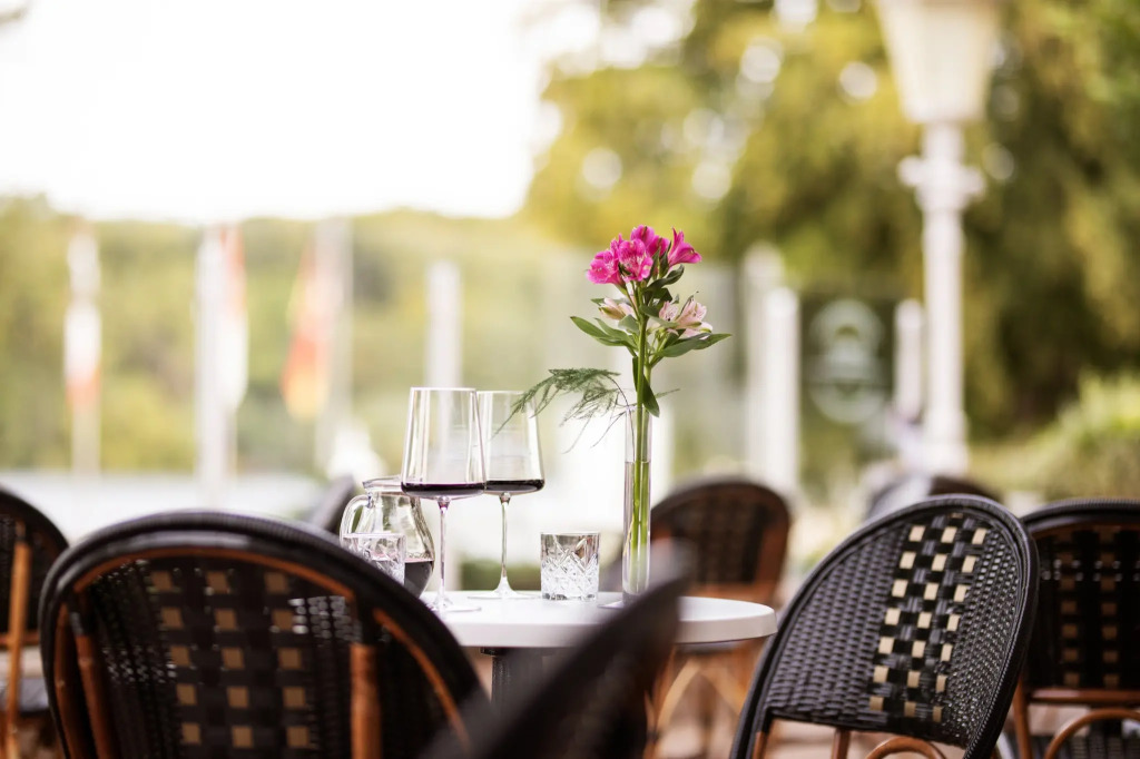 Hotel Dieksee - Collection by Ligula