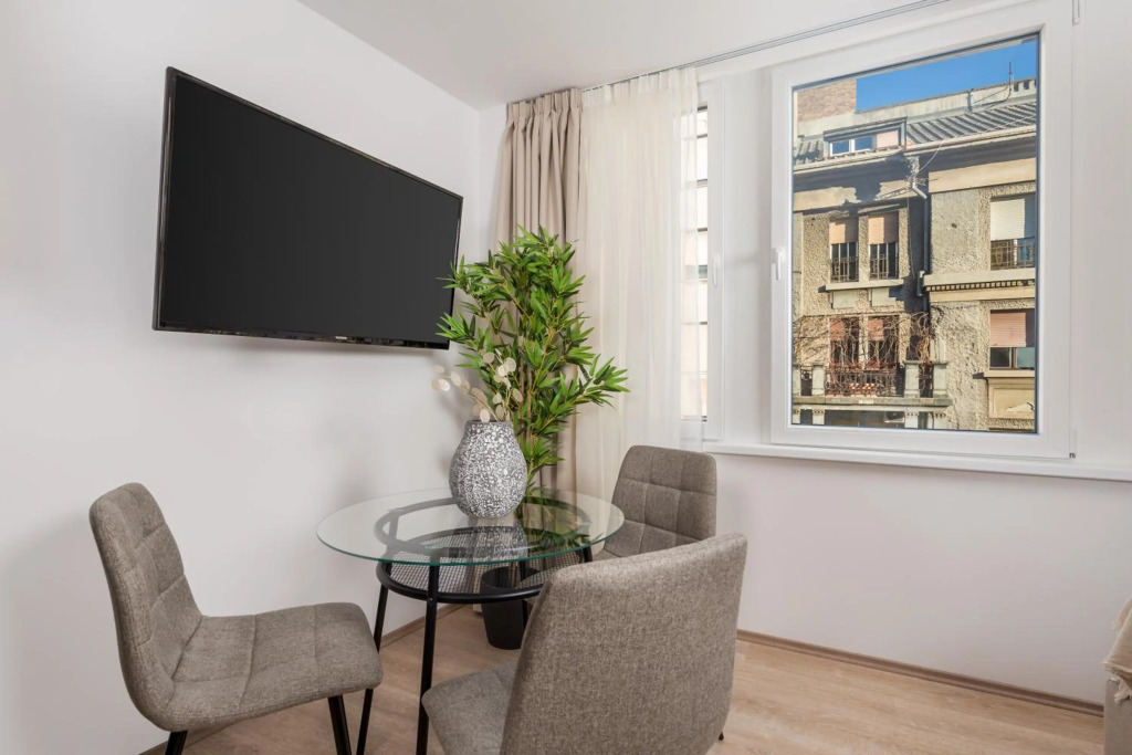 Apartments Penkala 2