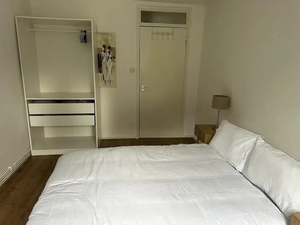 Fab Excel London Flat, Warm Cosy Liz Line