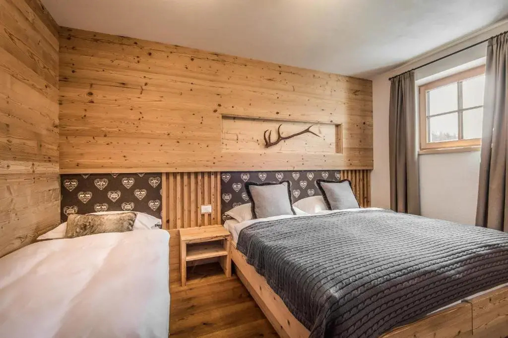 Mountain Chalet Pia