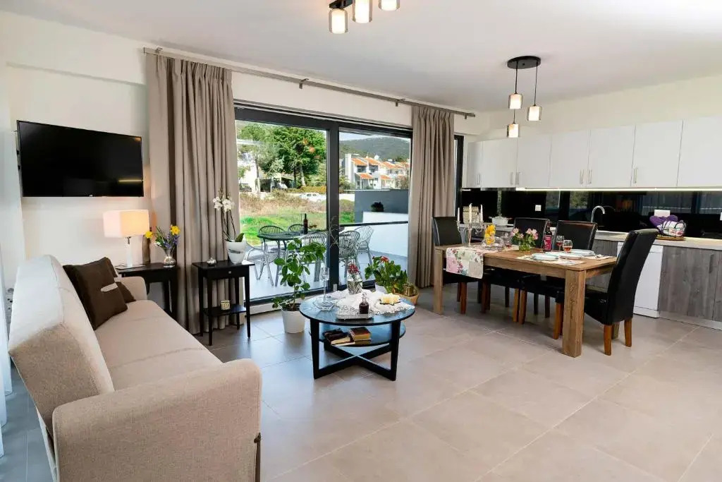 Filos Suites