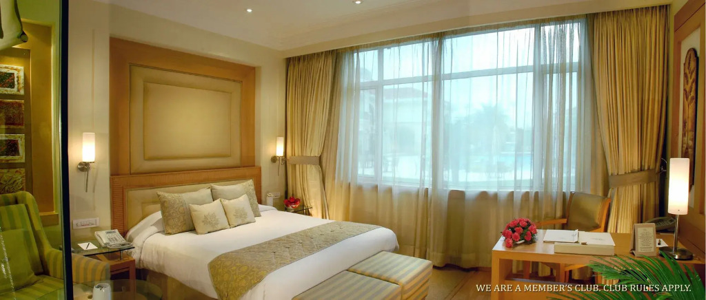 The Palms Town & Country Club - Resort