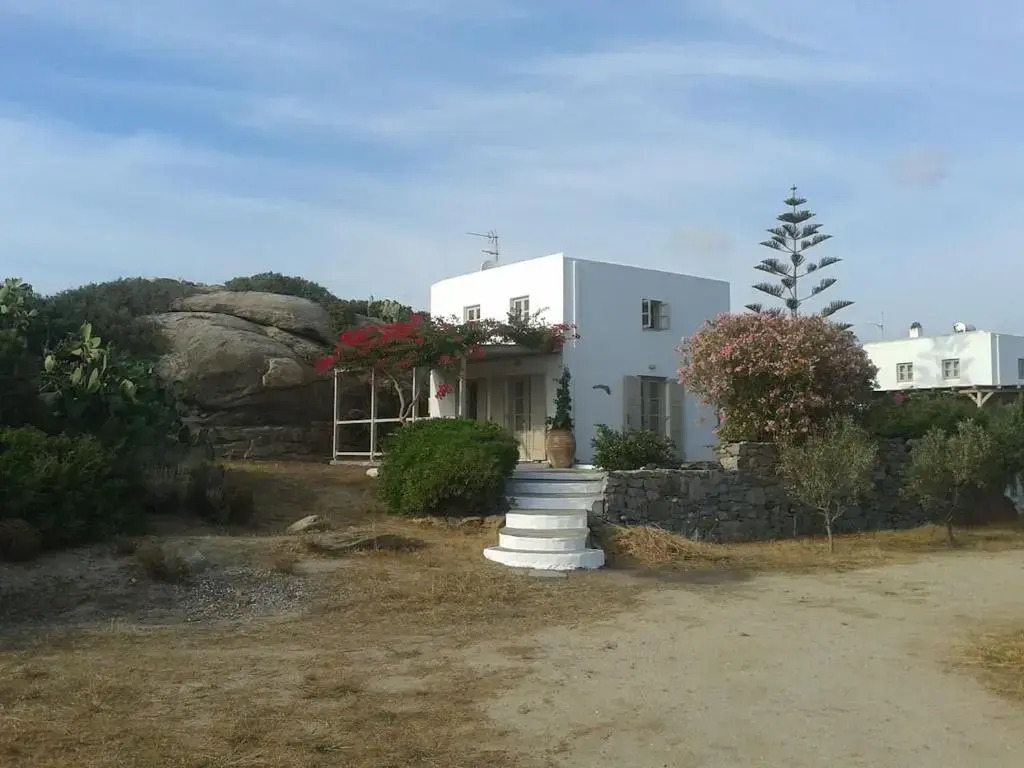 SUNNY HOUSE with amazing view for 4+2 persons