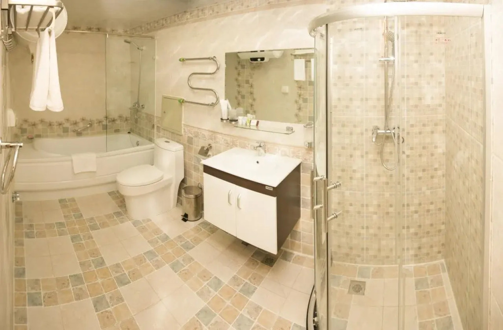 UB Suites Hotel