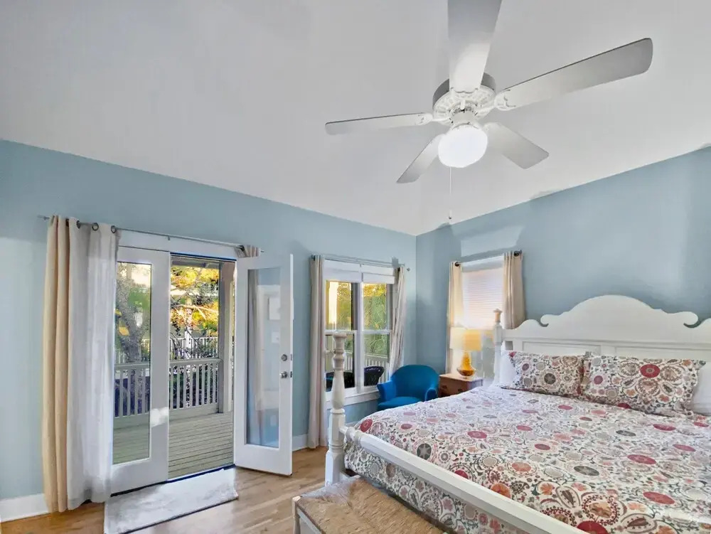 Good For You 3 Bedroom Home by Redawning