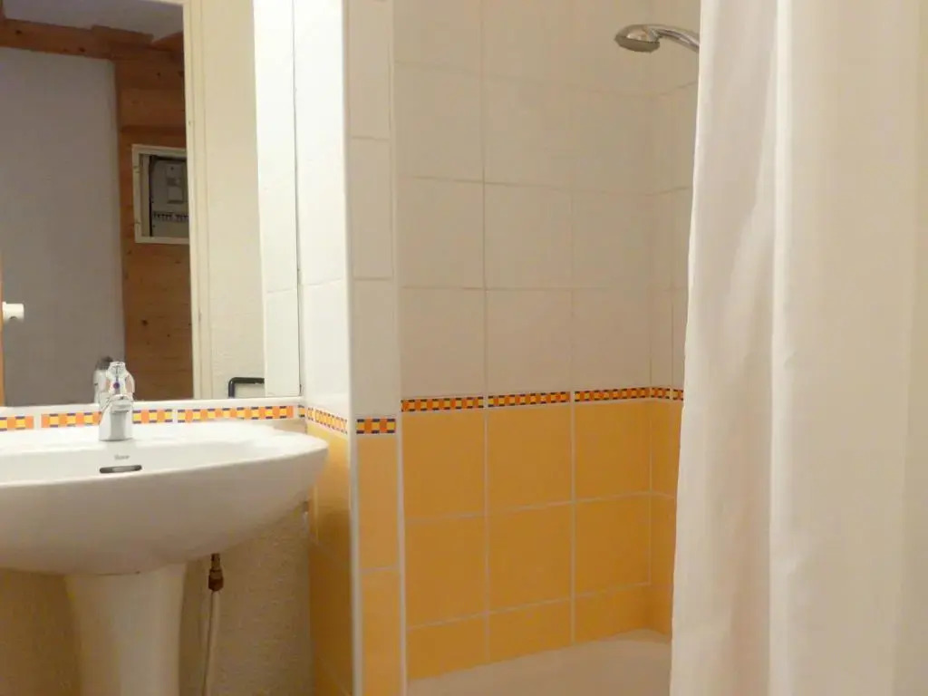 Appartement Méribel, 3 pièces, 6 personnes - FR-1-182-109