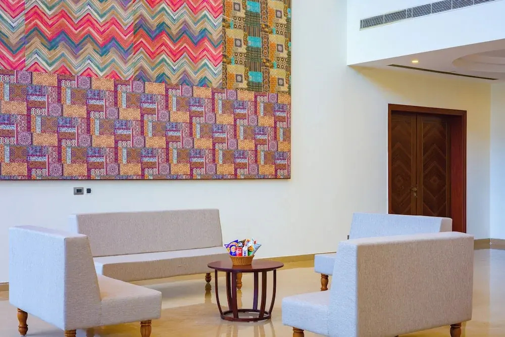 Eternal Oasis by Alaya Stays, Golf Course Road