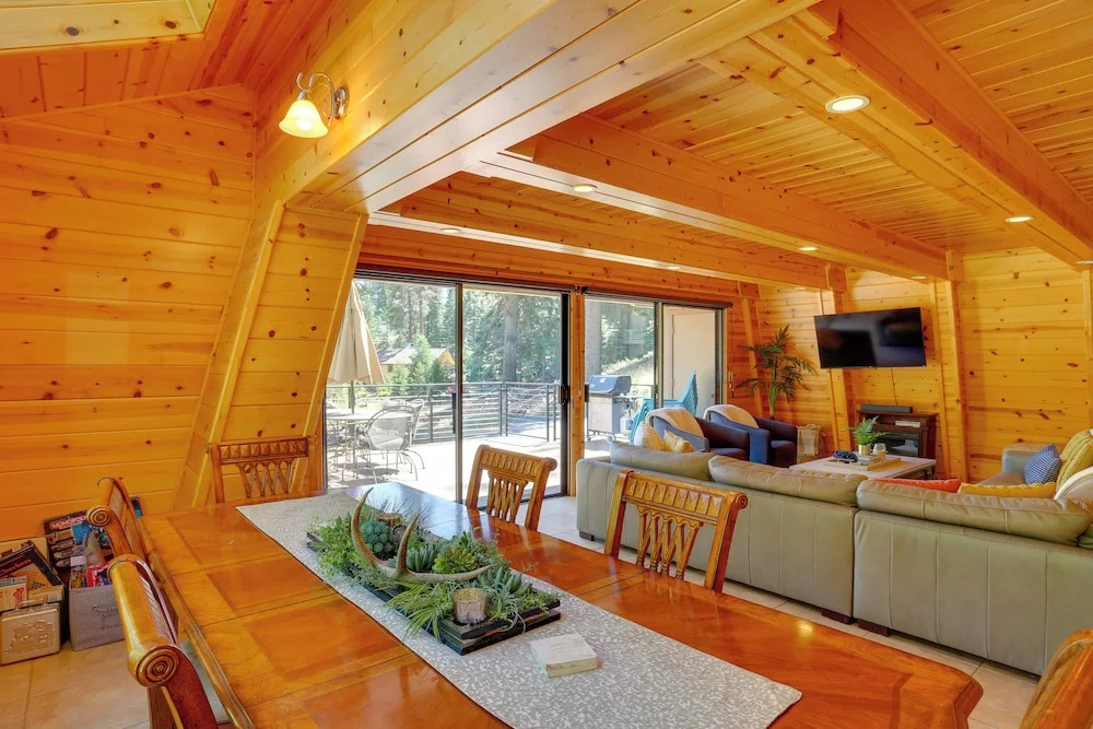 Westwood Lakefront Cabin w/ Hot Tub & Boat Dock!
