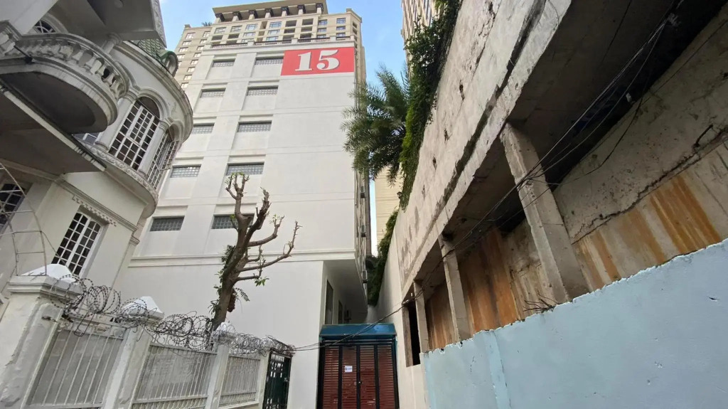 LUCK APART 05 - Tay Ho Hanoi Apartment