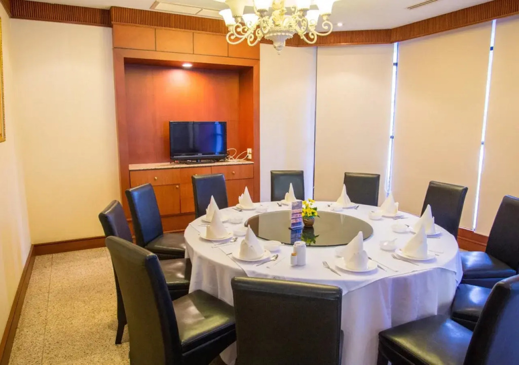 Seeharaj Hotel