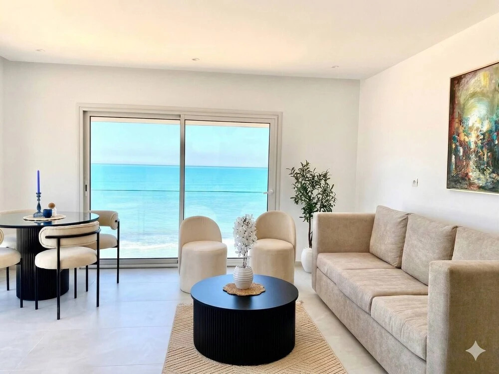 Luxurious Beachfront Apartment in La Marsa, Tunisia