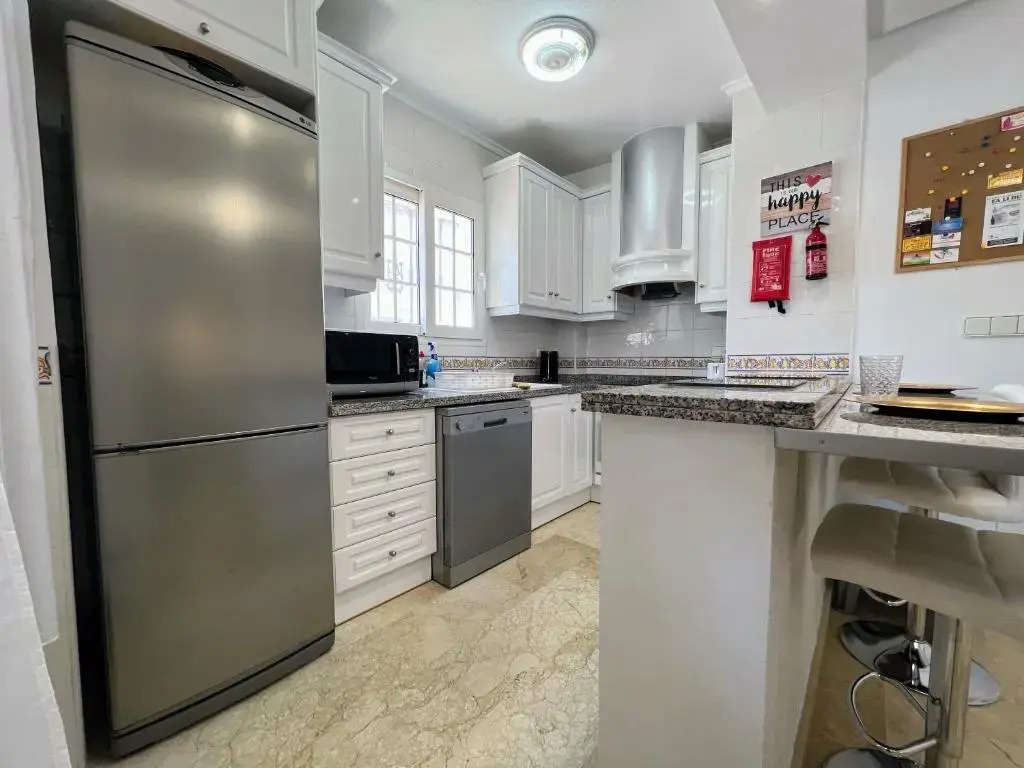 Nice Ground Floor Apartment with Communal Pool in Los Dolses LD279
