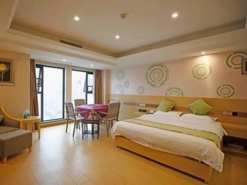 GreenTree Inn Chengdu Zoo Zhaojue Temple South Road Subway Station Express Hotel Chengdu